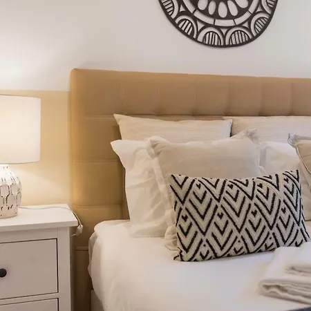 Apartment Elegant Heart