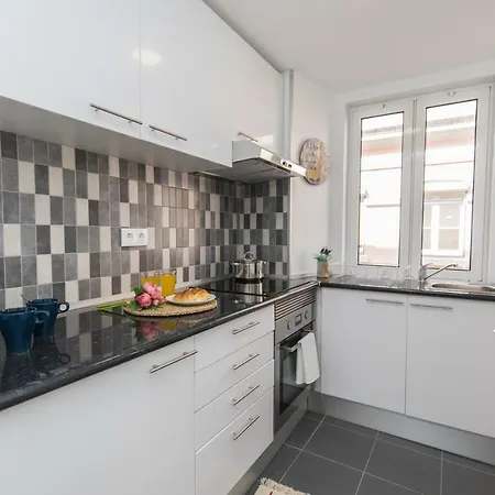 Elegant Heart Apartment Lisbon